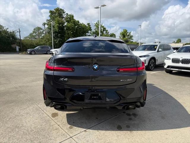 2024 BMW X4 xDrive30i