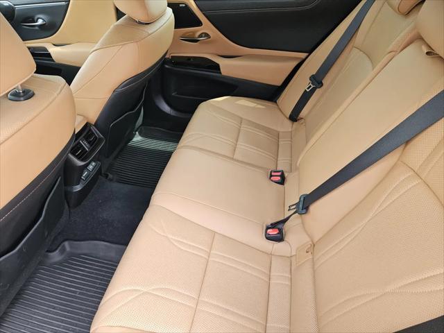 2024 Lexus ES 350 Ultra Luxury