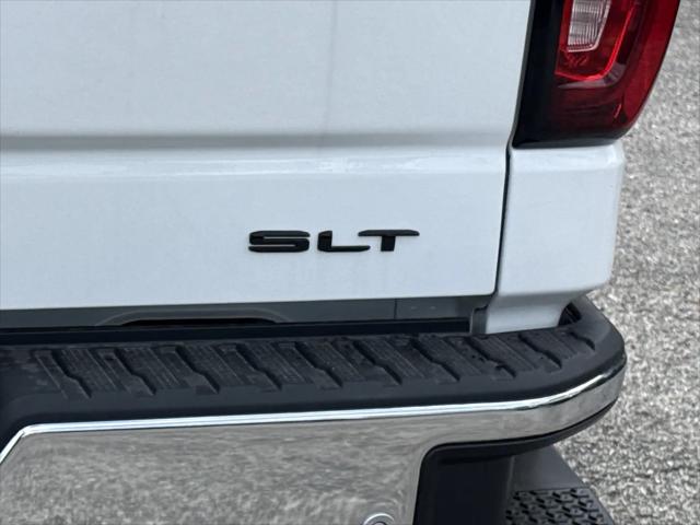 2026 GMC Sierra 1500 Crew Cab, Short Bed, SLT, 4WD
