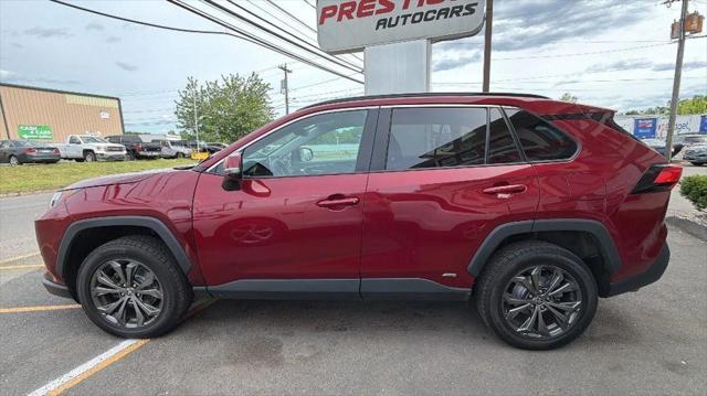 2023 Toyota RAV4 Hybrid XLE Premium