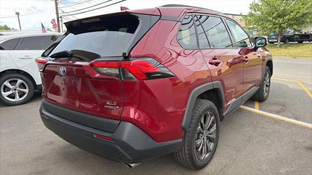 2023 Toyota RAV4 Hybrid XLE Premium