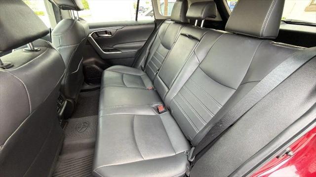 2023 Toyota RAV4 Hybrid XLE Premium