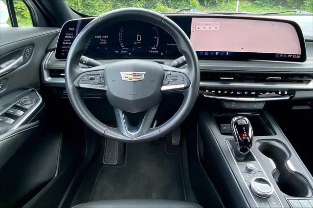 2025 Cadillac XT4 FWD Premium Luxury