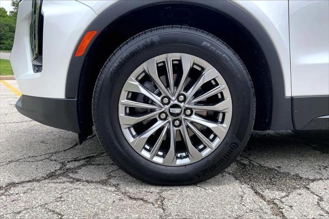2025 Cadillac XT4 FWD Premium Luxury