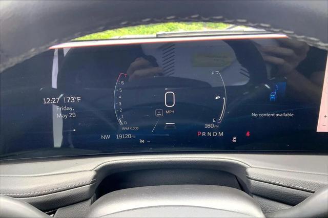 2025 Cadillac XT4 FWD Premium Luxury