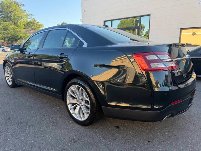 2014 Ford Taurus Limited