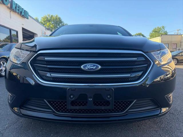 2014 Ford Taurus Limited