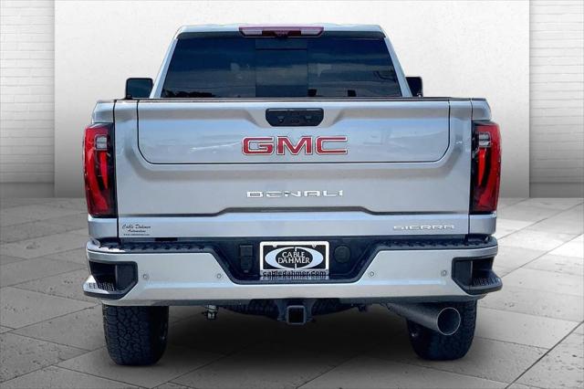 2025 GMC Sierra 2500HD 4WD Crew Cab Standard Bed Denali