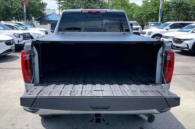 2025 GMC Sierra 2500HD 4WD Crew Cab Standard Bed Denali