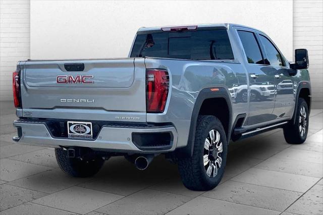 2025 GMC Sierra 2500HD 4WD Crew Cab Standard Bed Denali