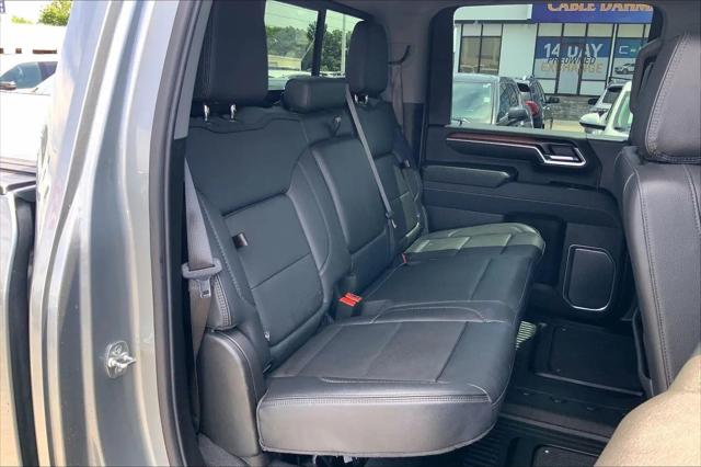 2025 GMC Sierra 2500HD 4WD Crew Cab Standard Bed Denali