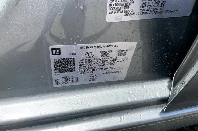 2025 GMC Sierra 2500HD 4WD Crew Cab Standard Bed Denali