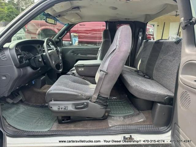 2002 Dodge Ram 2500 Base