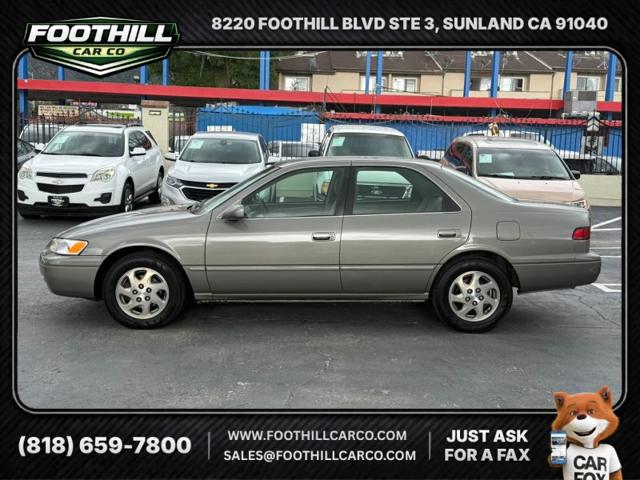 1999 Toyota Camry LE