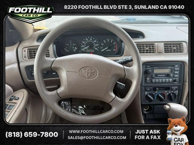1999 Toyota Camry LE