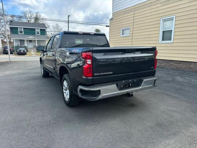 2022 Chevrolet Silverado 1500 4WD Crew Cab Short Bed LT with 2FL