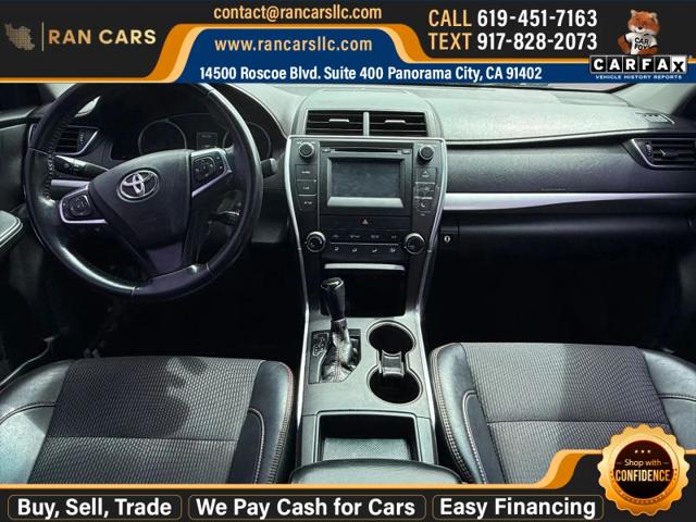 2016 Toyota Camry SE