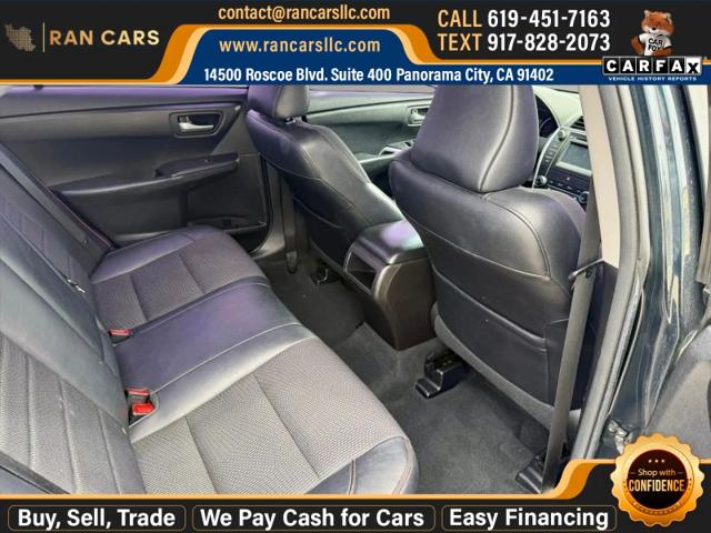 2016 Toyota Camry SE