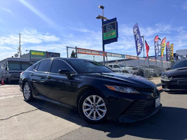 2018 Toyota Camry LE
