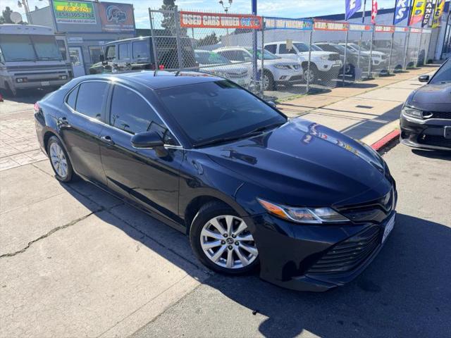 2018 Toyota Camry LE
