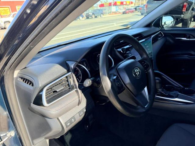 2018 Toyota Camry LE