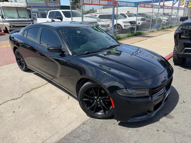 2017 Dodge Charger SXT RWD