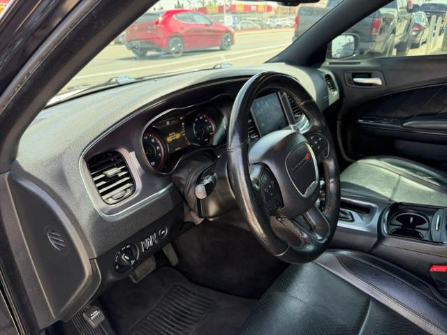 2017 Dodge Charger SXT RWD