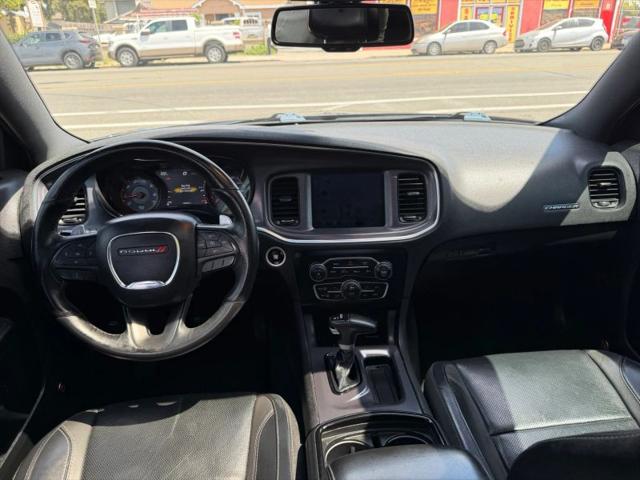 2017 Dodge Charger SXT RWD