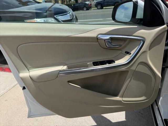 2012 Volvo S60 T5