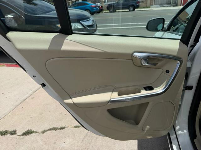 2012 Volvo S60 T5