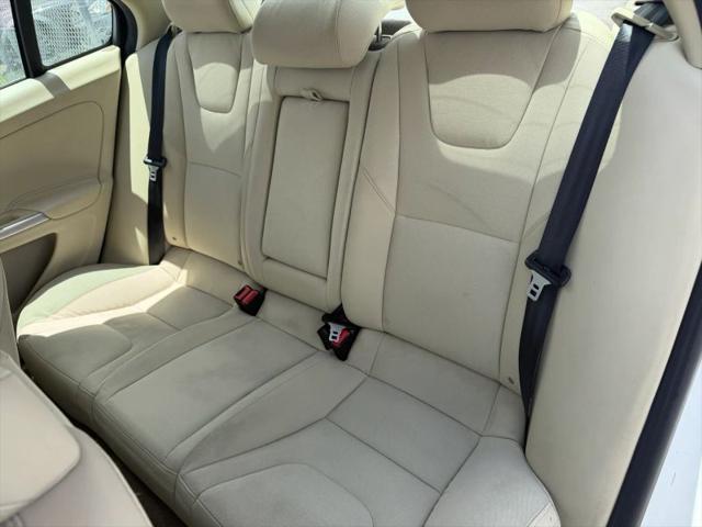 2012 Volvo S60 T5