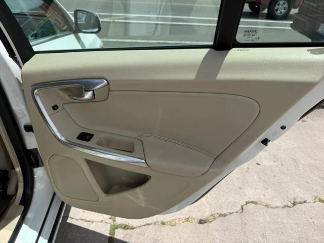 2012 Volvo S60 T5