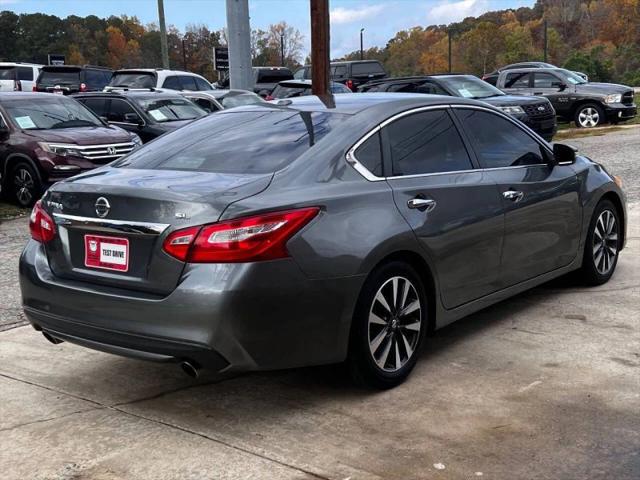 2017 Nissan Altima 2.5 SR