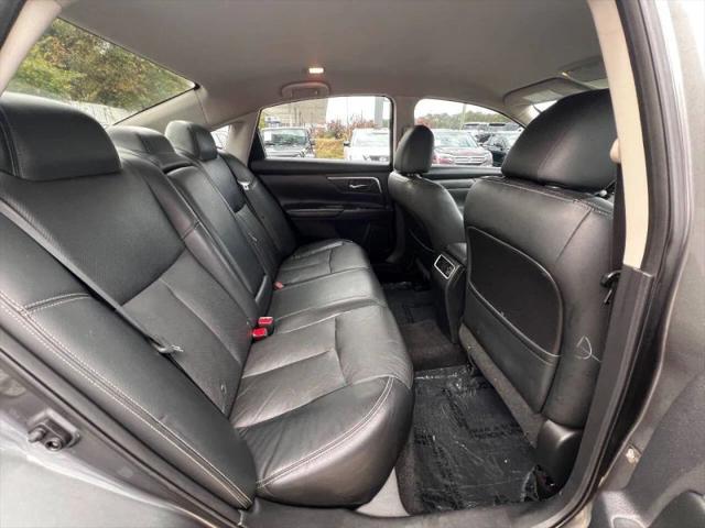 2017 Nissan Altima 2.5 SR