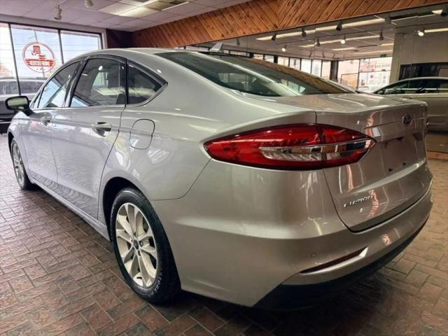 2020 Ford Fusion Hybrid SE