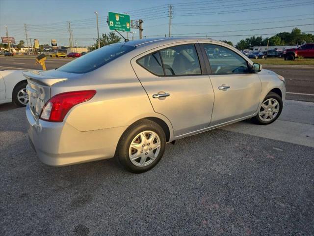2016 Nissan Versa 1.6 SV