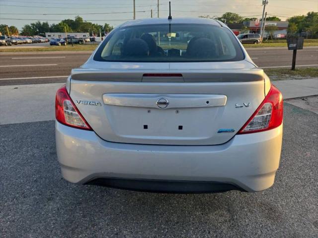 2016 Nissan Versa 1.6 SV
