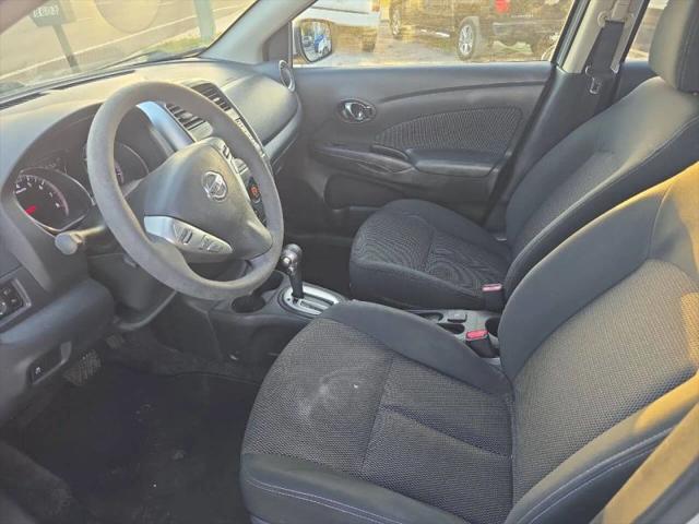 2016 Nissan Versa 1.6 SV
