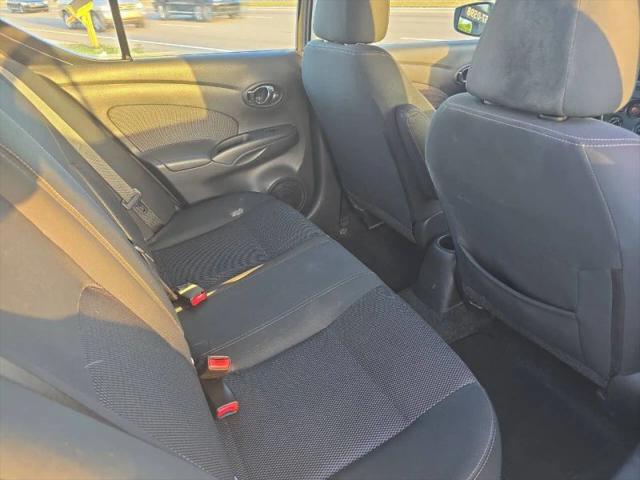 2016 Nissan Versa 1.6 SV
