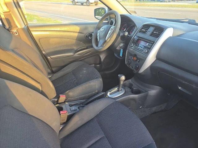 2016 Nissan Versa 1.6 SV