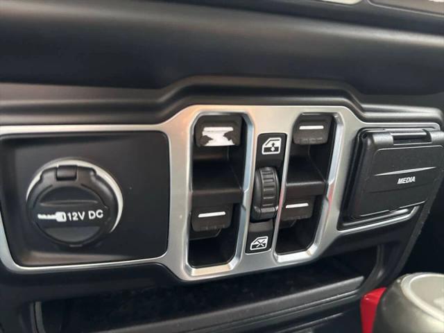 2021 Jeep Wrangler Sahara Altitude 4x4