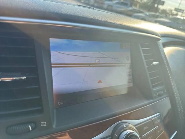 2015 INFINITI QX80 Base