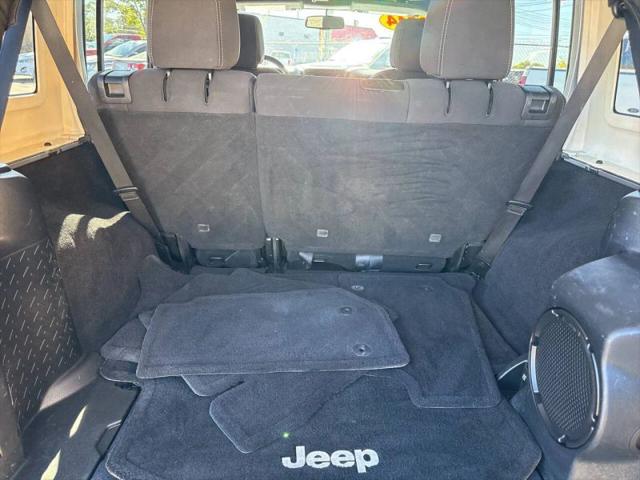 2014 Jeep Wrangler Unlimited Rubicon for sale in Albertville, AL