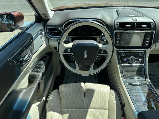 2017 Lincoln Continental Black Label