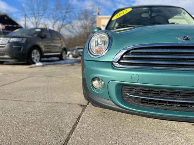 2012 MINI Cooper Clubman Cooper