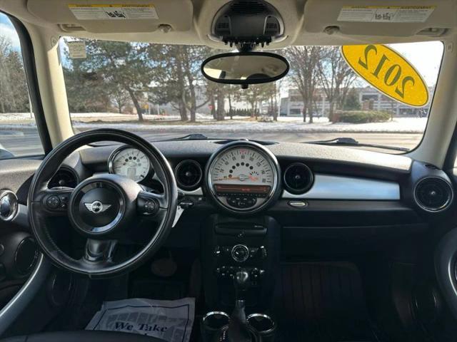 2012 MINI Cooper Clubman Cooper