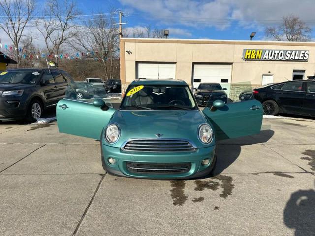 2012 MINI Cooper Clubman Cooper