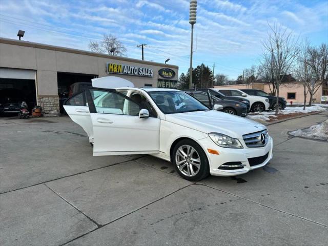 2014 Mercedes-Benz C-CLASS C 300 Sport 4MATIC