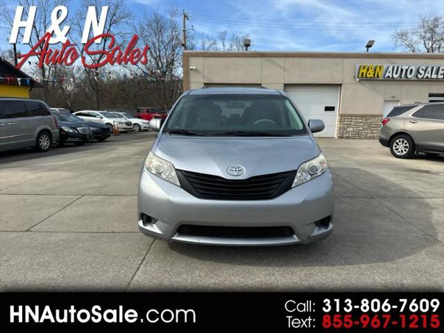 2013 Toyota Sienna LE V6 8 Passenger for sale in Wayne, MI