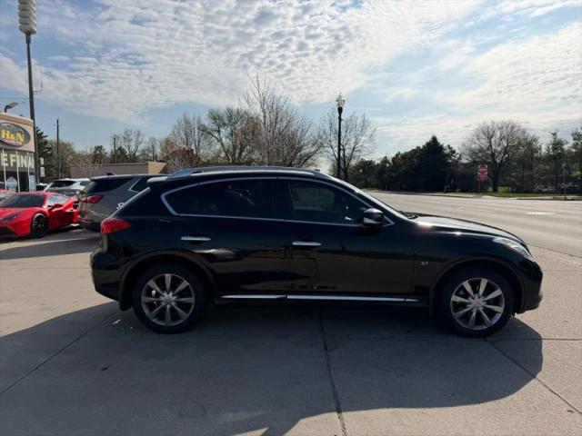 2016 INFINITI QX50 Base